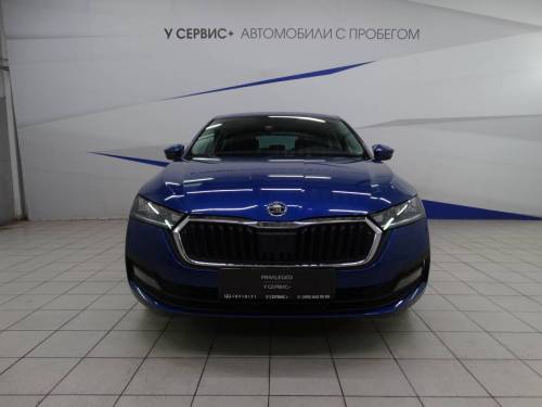 Синий Skoda Octavia IV (A8)