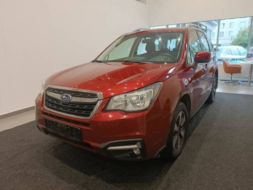 Красный Subaru Forester IV Рестайлинг 2