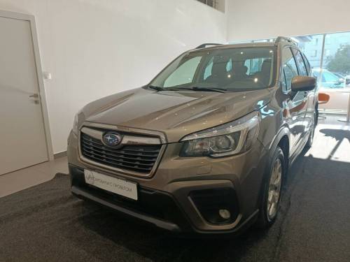 Серый Subaru Forester V