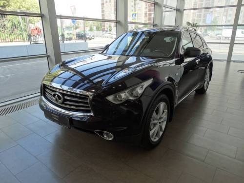Черный Infiniti FX II (S51) Рестайлинг