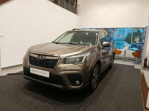 Серый Subaru Forester V