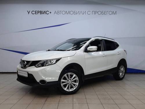 Белый Nissan Qashqai II