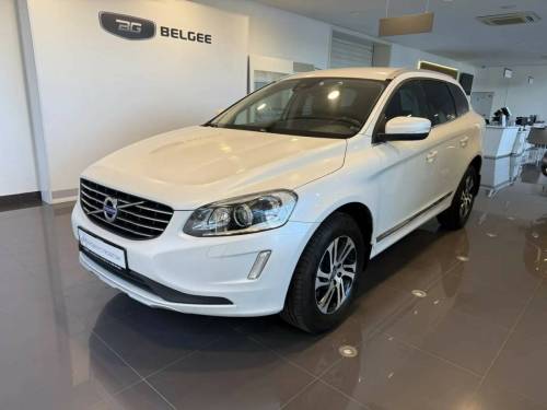 Белый Volvo XC60 I Рестайлинг