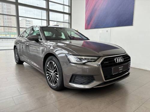 Коричневый Audi A6 V (C8)