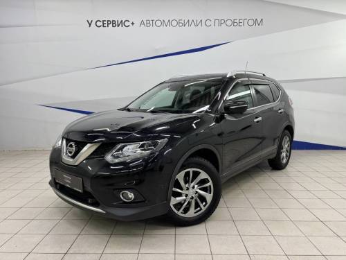 Черный Nissan X-Trail III
