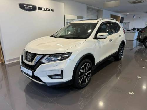 Белый Nissan X-Trail III Рестайлинг