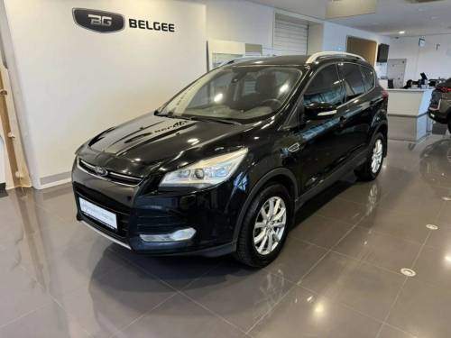 Черный Ford Kuga II