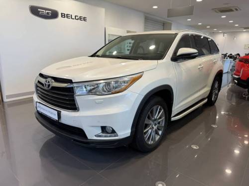 Серый Toyota Highlander III (XU50)