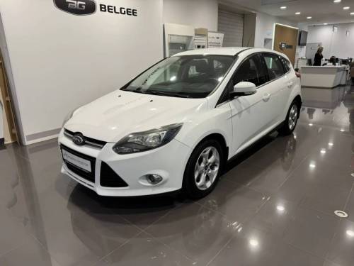 Белый Ford Focus III