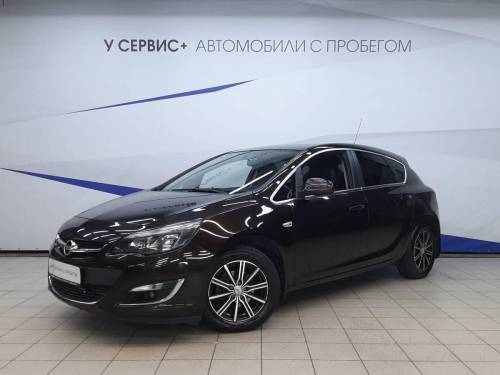Коричневый Opel Astra J Рестайлинг