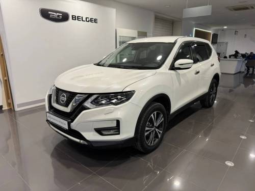 Белый Nissan X-Trail III Рестайлинг