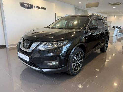 Черный Nissan X-Trail III Рестайлинг