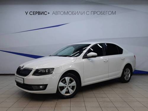 Белый Skoda Octavia III (A7)