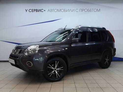 Серый Nissan X-Trail II Рестайлинг