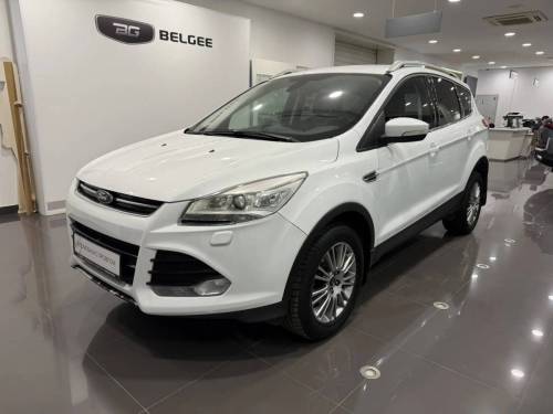 Белый Ford Kuga II
