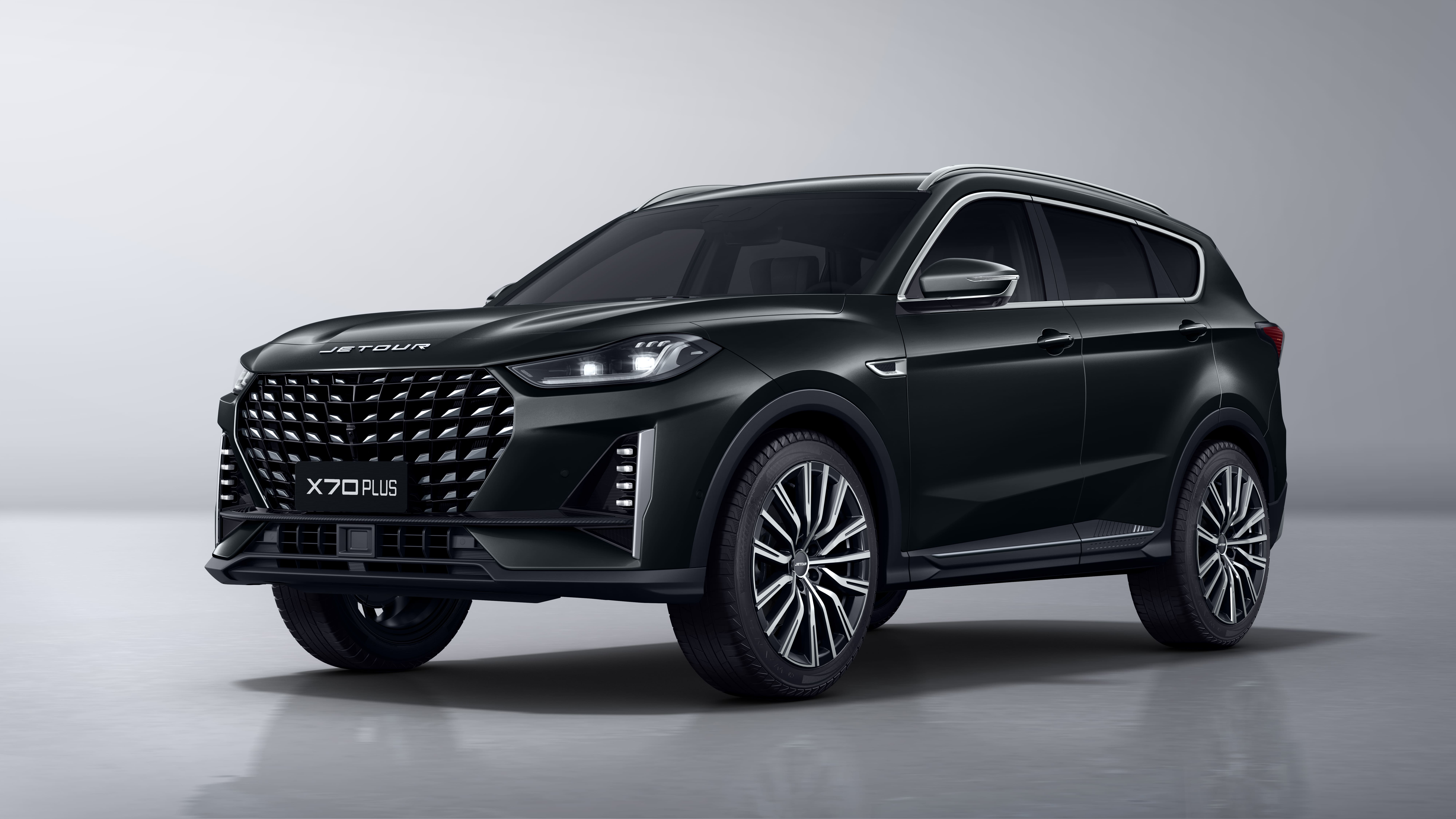 Кроссоверы Jetour Dashing и X70 Plus доступны по подписке