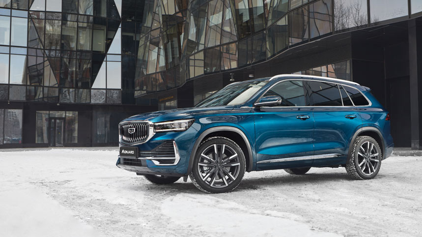 Geely объявляет комплектации и цены кроссовера Geely Monjaro