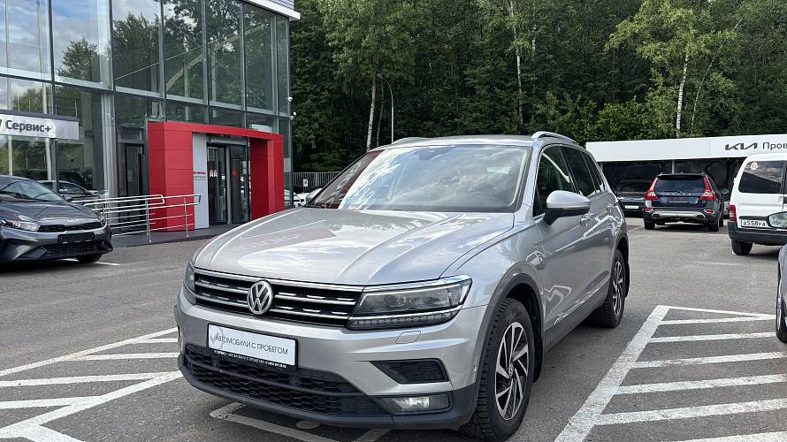 Фото автосалона 30-й км Симферопольского ш., вл 1, стр 3