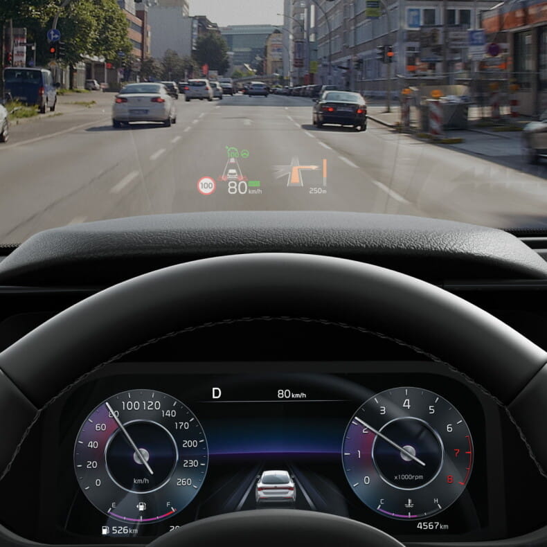 Проекционный дисплей на лобовое стекло (HUD)